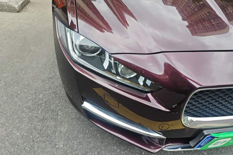 Used Jaguar XEL 2018 2.0T 200 PS Premium Edition Right Front Headlight