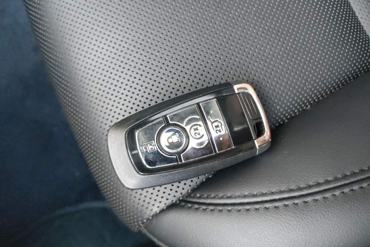 Used Lincoln Corsair New Energy 2021 PHEV Four-Wheel Drive e-Enjoy Edition