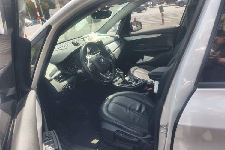 Used BMW 2 Series Active Tourer 2016 218i Fashion Model