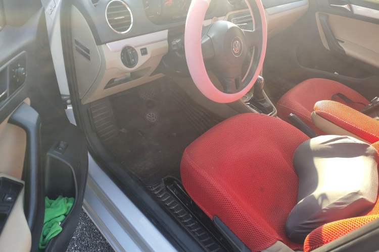 Used Volkswagen Jetta 2015 1.6L Automatic Comfort Model
