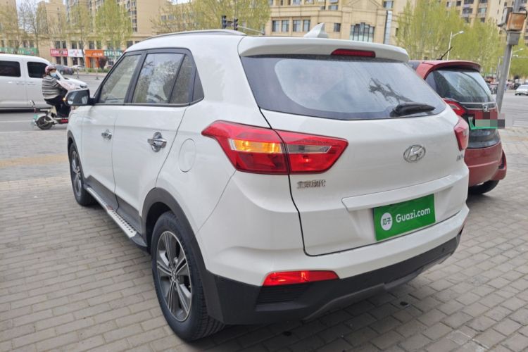 Used Hyundai ix25 2015 1.6L Automatic Two-Wheel Drive Smart GLS Trim Rear Left 45 Deg