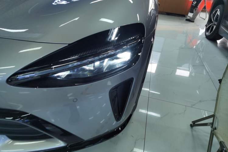 Used Xiaomi Auto YU7 2025 Ultra-Long Range High-Performance All-Wheel-Drive Max Edition
