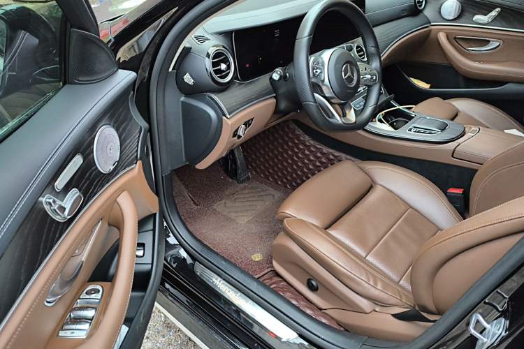 Used Mercedes-Benz E-Class 2019 E 260 L Sport Edition Driver Seat