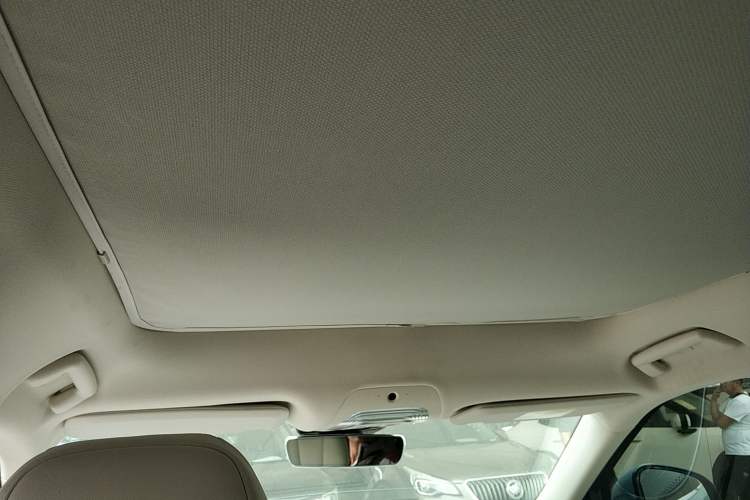 Used VOYAH FREE 2021 Four-Wheel Drive Standard Range-Extended Exclusive Luxury Package
