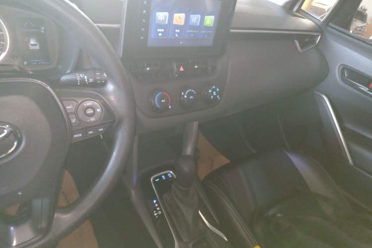 Used Toyota Corolla Cross 2022 2.0L Pioneer Edition
