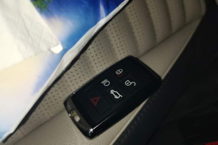 Used Land Rover Discovery Sport 2021 249 PS R-Dynamic SE Performance Tech Edition 5 Seats