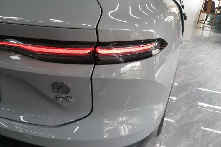 Used Nio EC6 2023 75 kWh