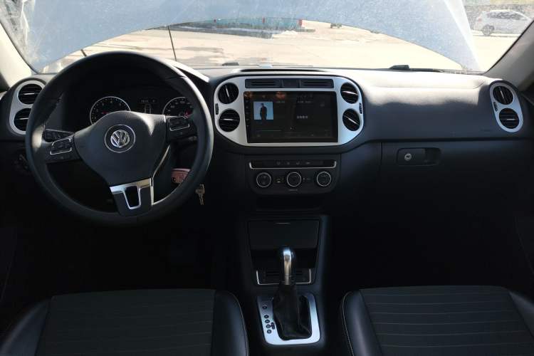 Used Volkswagen Tiguan L 2016 300TSI Automatic All-Wheel Drive Fashion Vision Edition