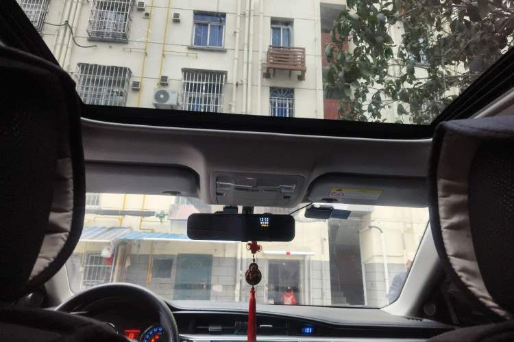 Used Toyota Corolla 2014 1.6L CVT GL-i
