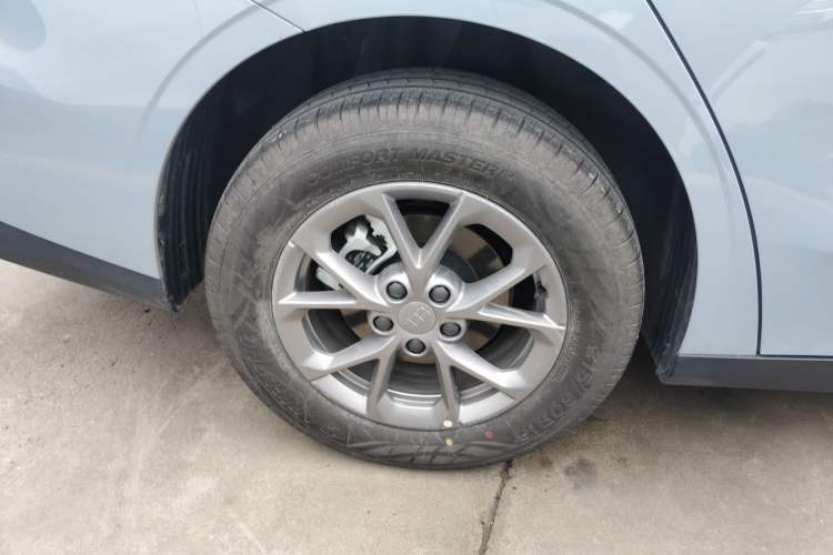 Used Geely Galaxy L6 2025 EM-i 60km Launch Edition Right Rear Wheel Hub