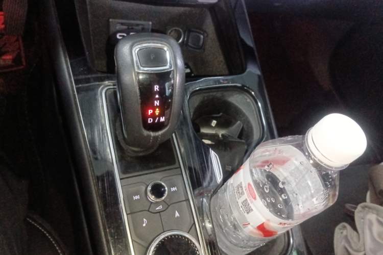 Used Cadillac XT4 2018 28T Two-Wheel Drive Leading Version