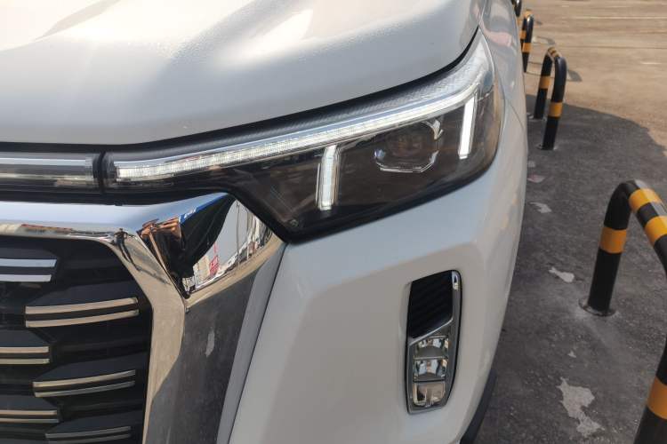 Used Changan Lantop 2023 2.0T Manual 4x4 Diesel Flagship Long-Box Version