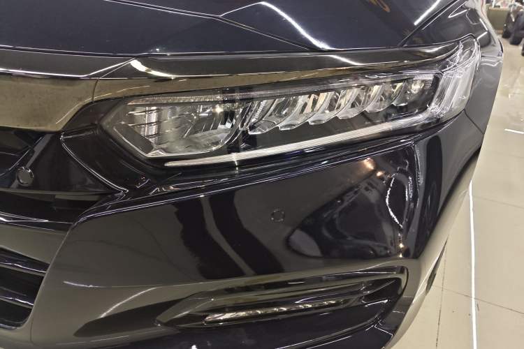 Used Honda Accord 2018 260TURBO Luxury Edition China VI Left Front Headlight
