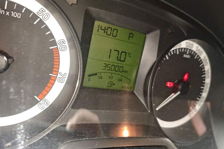 Used Skoda Fabia 2017 1.4L Automatic Car Enjoy Edition Odometer Close Up