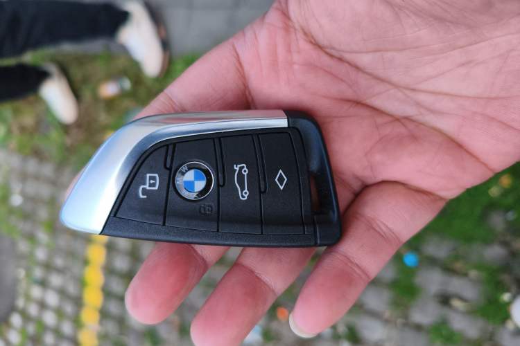 Used BMW 3 Series 2025 330Li M Sport Shadowline Package