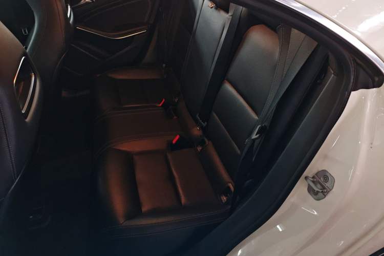 Used Mercedes-Benz CLA 2017 Facelifted CLA 200 Stylish Edition Left Rear Seat