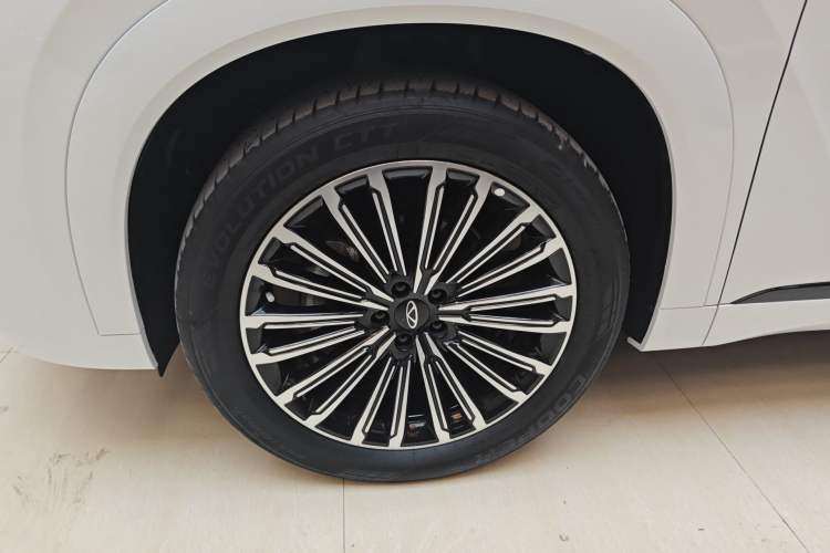 Used Chery Tiggo 9 2025 2.0T Automatic Two-Wheel Drive Luxury Edition 5 Seats