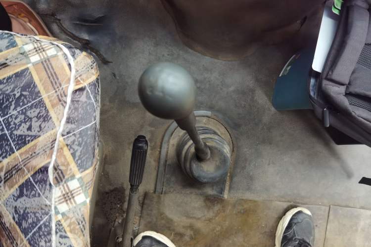 Used Iveco Daily 2009 2.5T-A35 7-Seater
