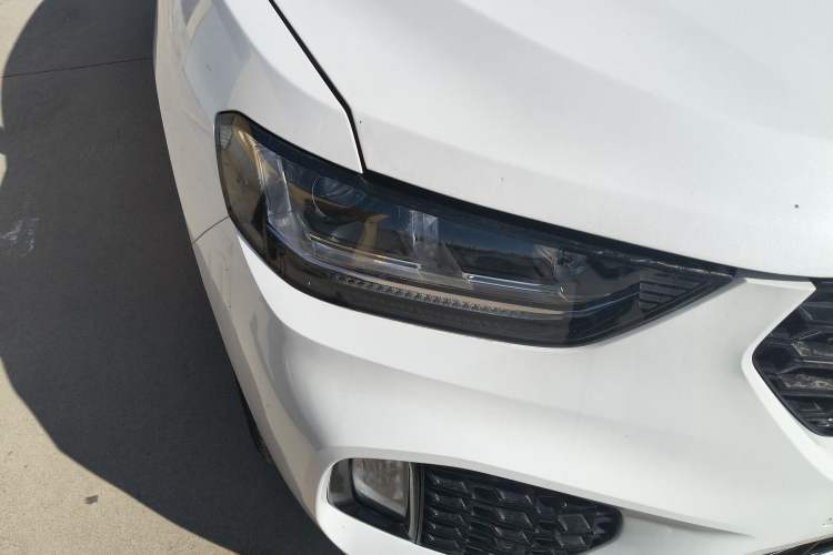 Used Wey VV5 2017 2.0T Ultra-Luxury Version