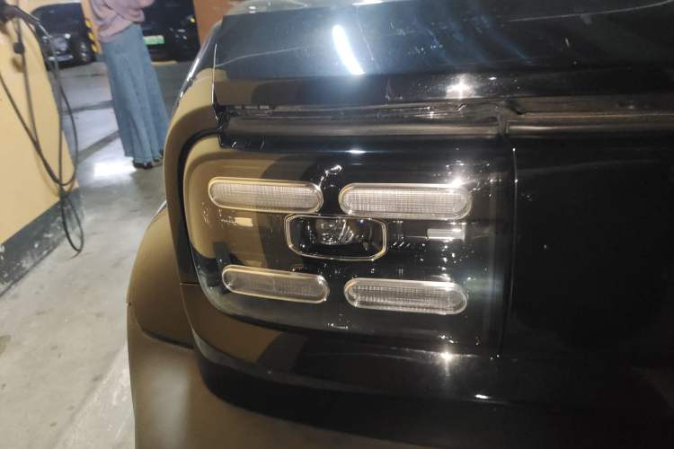 Used Baojun Spark 2023 Intelligent Premium Edition Right Front Headlight