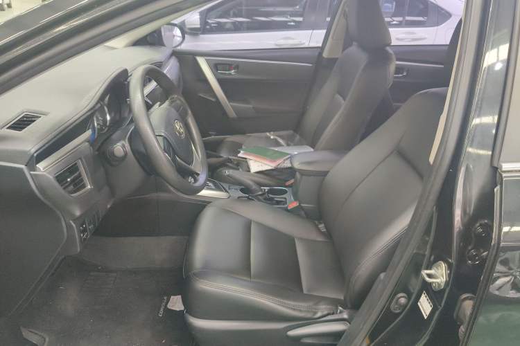 Used Toyota Corolla 2014 1.6L CVT GL
