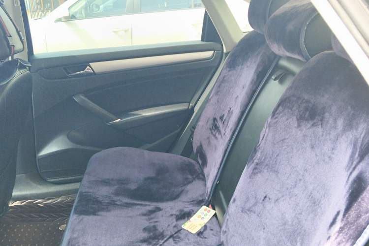 Used Volkswagen Passat 2015 1.8TSI DSG Prestige Edition Interior 4