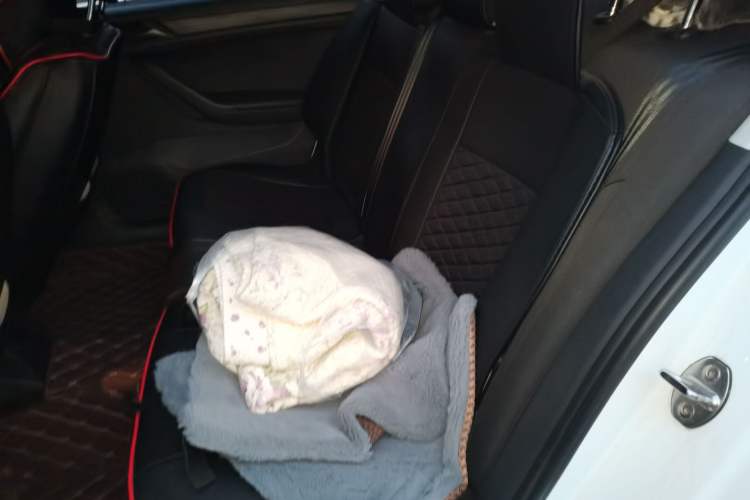 Used Volkswagen Jetta 2019 Dream Edition 1.4L Manual Fashion Version