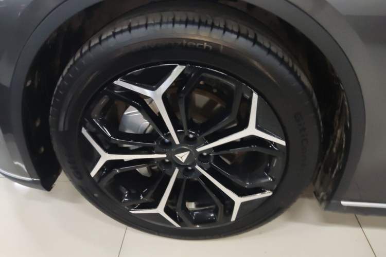 Used Deepal SL03 2023 200Max Range-Extended Version
