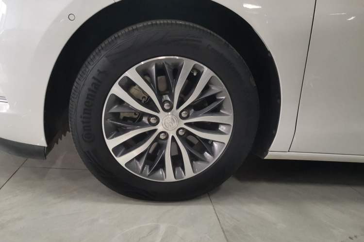 Used Buick GL8 2020 ES Land Cruiser 653T Luxury Edition