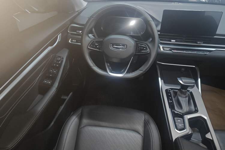 Used Geely Auto Emgrand 2022 4th Generation 1.5L CVT Luxury Model Steering Wheel