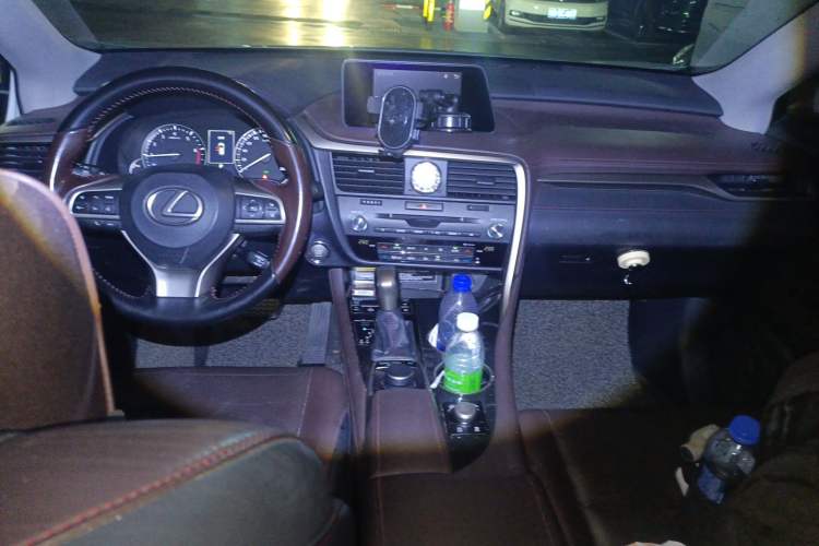 Used Lexus RX 2016 300 Two-Wheel Drive Comfort Edition China V Standard Center Console