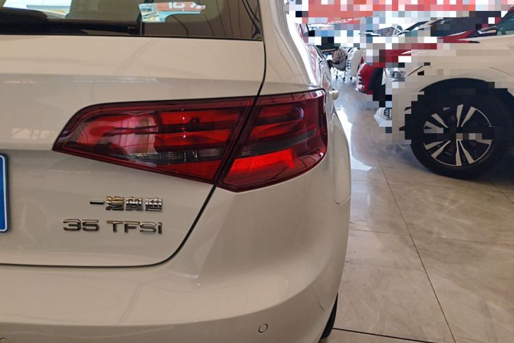 Used Audi A3 2014 Sportback 35 TFSI Automatic Style Edition Right Rear Taillight