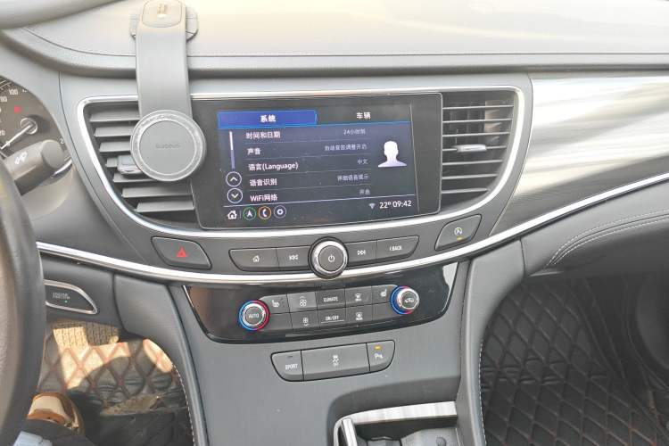 Used Buick LaCrosse 2022 652T Luxury Version Audio And AC Panel