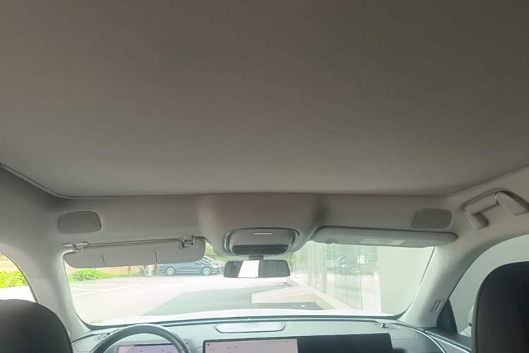 Used XPeng G9 2024 570 Max Headliner