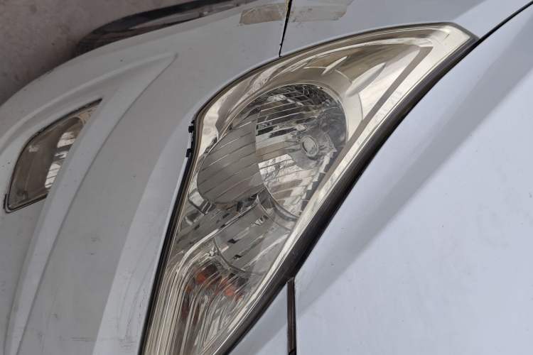 Used Hyundai Verna (older generation) 2010 Sedan 1.4L Manual Comfort GS
