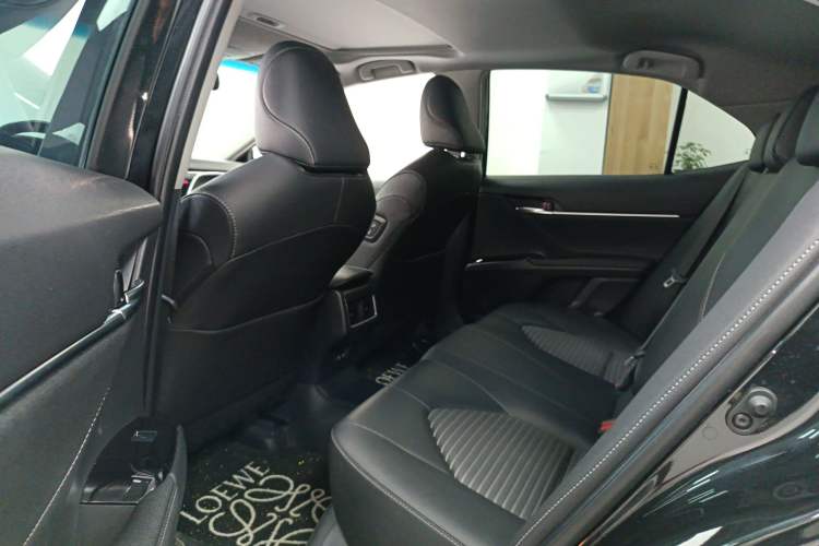 Used Toyota Camry 2022 2.5S Knight Edition