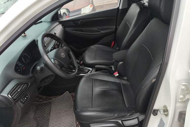 Used Hyundai Celesta 2018 1.6L Automatic GL Enjoyment Edition China VI compliant
