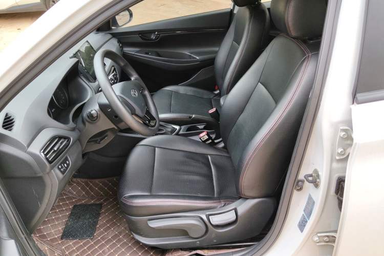 Used Hyundai Celesta 2018 1.6L Automatic GL Enjoyment Version China V Standard