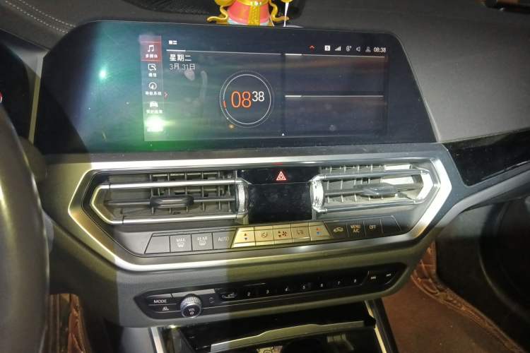 Used BMW 3 Series 2021 Second Facelift 320Li M Sport Package
