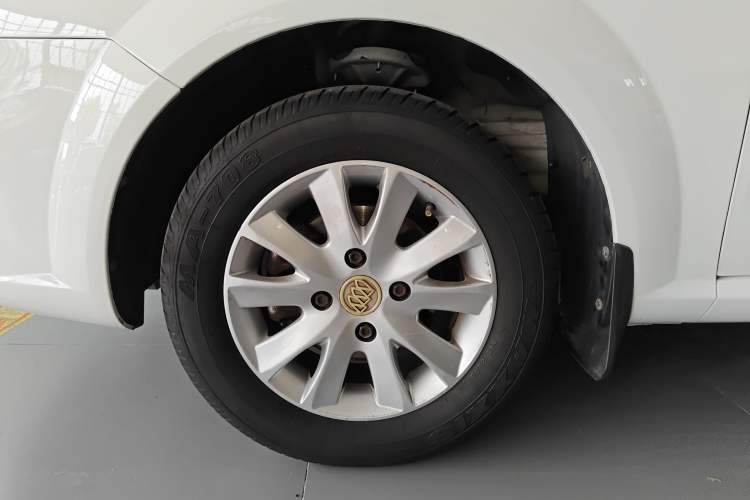 Used Buick Excelle 2013 1.5L Automatic Classic Model