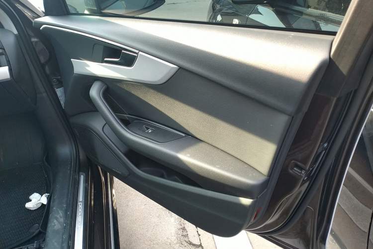 Used Audi A4 2017 45 TFSI allroad quattro Fashion Edition