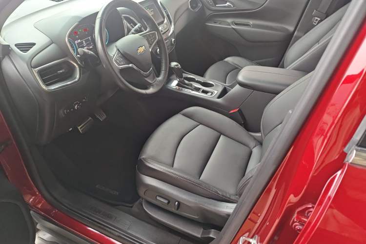 Used Chevrolet Equinox 2017 535T Automatic YuJie Edition
