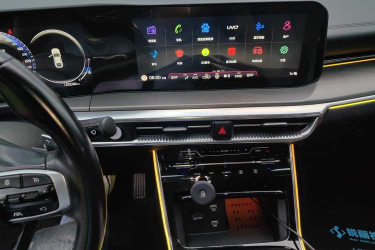 Used Kia K5 2020 270T CVVD Luxury Edition Audio And AC Panel