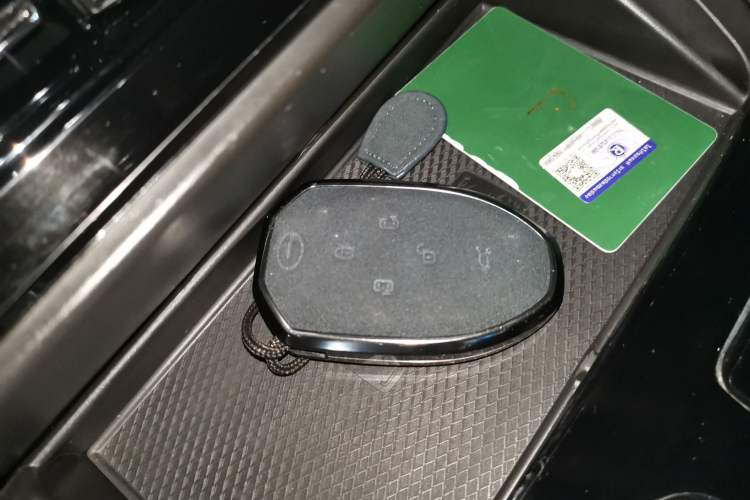 Used GAC Trumpchi M8 2023 Zongshi Series 400T Ultimate Edition Interior 1