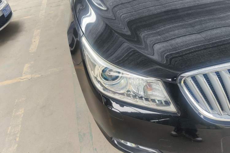 Used Buick LaCrosse 2013 2.4L SIDI Elite Comfort Version Right Front Headlight