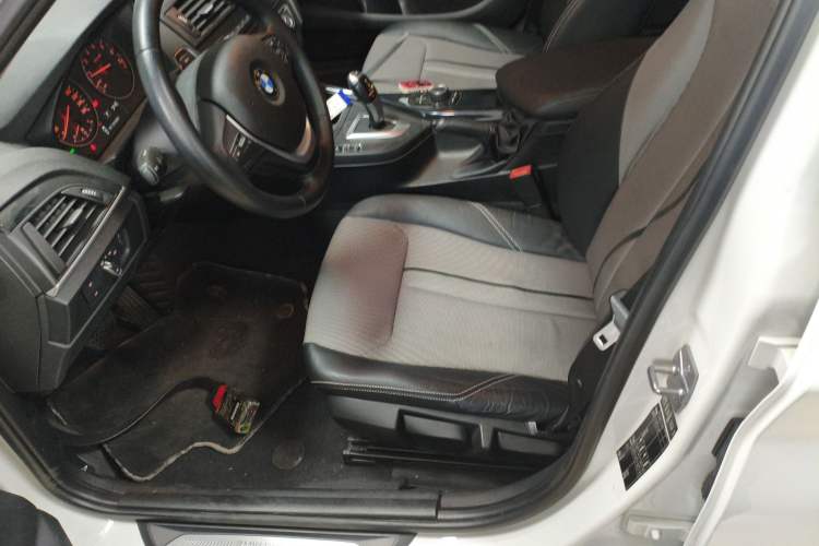 Used BMW 1 Series (Import) 2013 Revised 116i Urban Edition