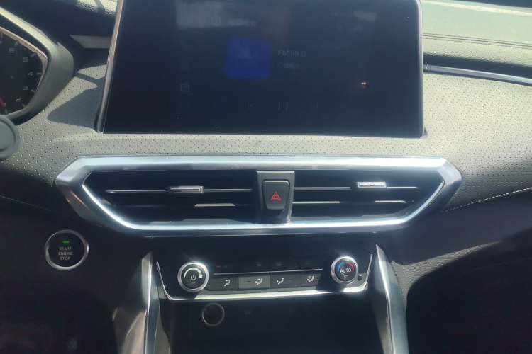 Used SAIC MAXUS G50 2020 1.5T Automatic Elite Edition
