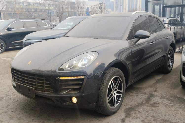 Used Porsche Macan 2017 Macan 2.0T