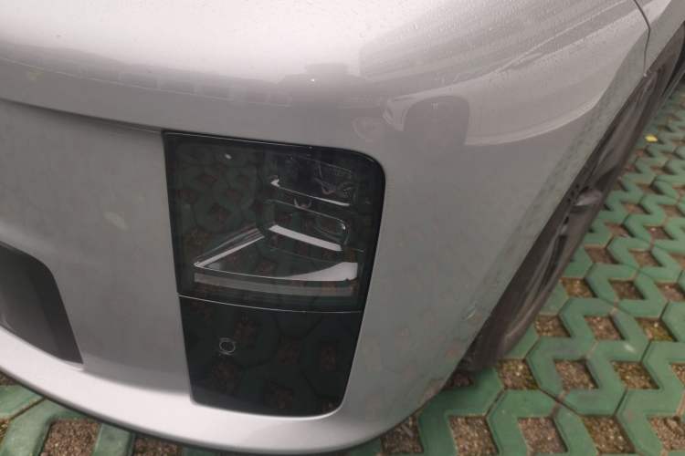 Used Li Auto Li Auto i6 2025 Model Two-Wheel-Drive Standard Type
