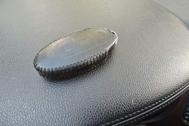 Used Infiniti EX 2013 EX25 Two-Wheel-Drive Luxury Edition